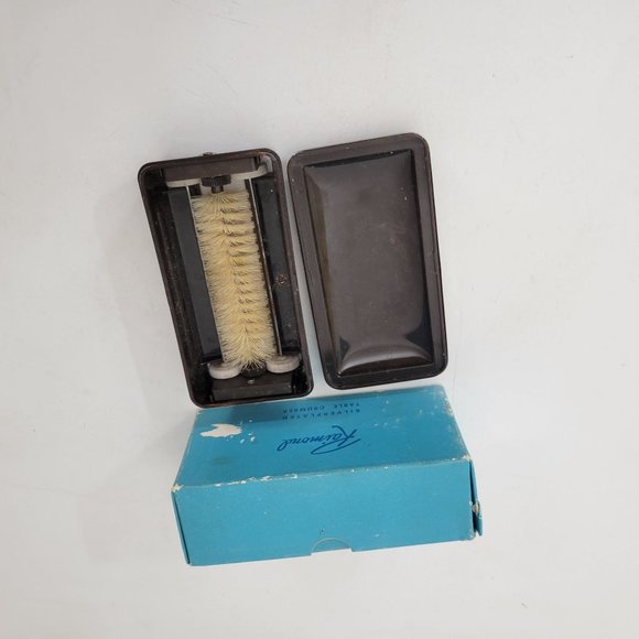 Raimond Silverplated Table Cumber Brush in Original Box - Picture 5 of 7